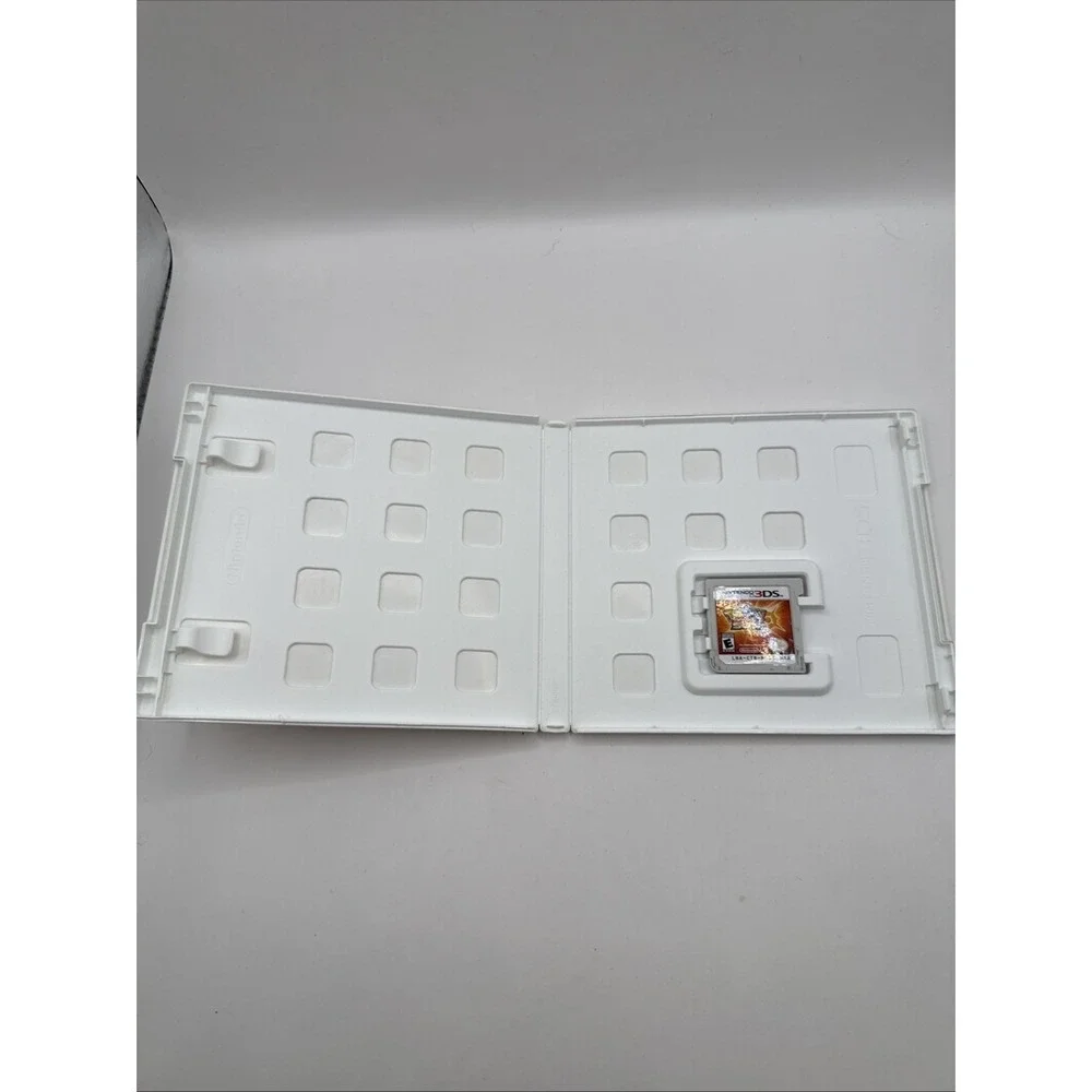 Pokémon Sun (Nintendo 3DS, 2016) No Insert‎ See Photos